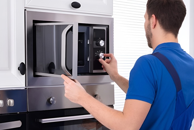 Buld-in Microwave Repair in Seattle